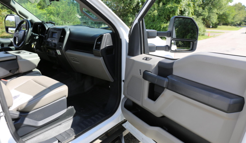 2022 Ford F-550 Mechanics Truck, Crew Cab, 4WD, Diesel, 30k Miles, Palfinger 8k 29′ Crane full