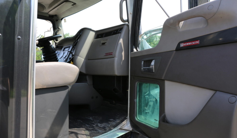 2019 Kenworth T270, Under CDL Mechanics Truck, Air Ride, Summit 10620 Crane, 190k Miles, 5800 Hours full
