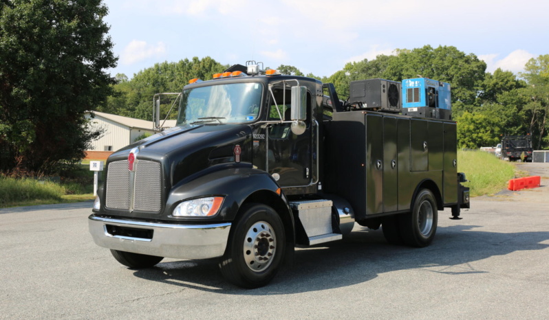 2019 Kenworth T270, Under CDL Mechanics Truck, Air Ride, Summit 10620 Crane, 190k Miles, 5800 Hours full