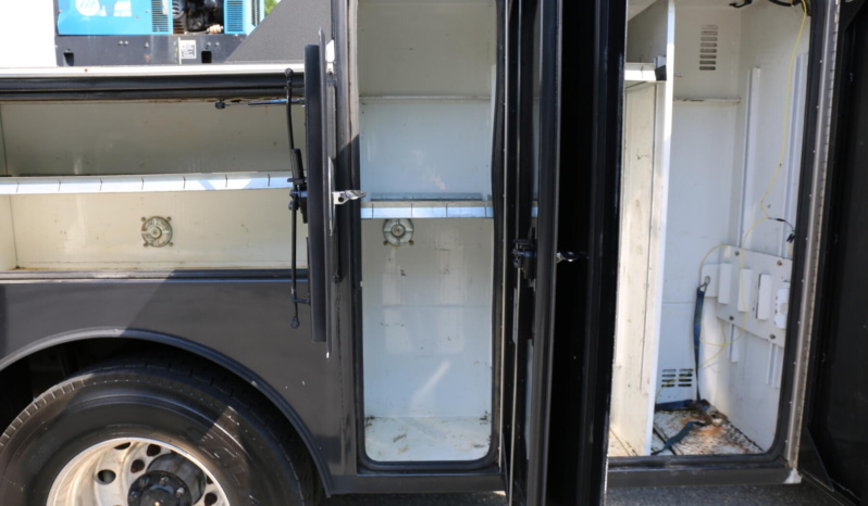 2019 Kenworth T270, Under CDL Mechanics Truck, Air Ride, Summit 10620 Crane, 190k Miles, 5800 Hours full
