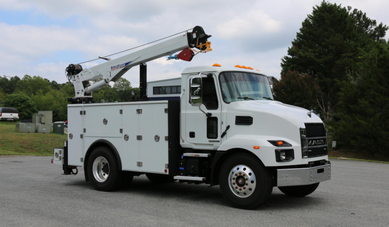 2023 Mack MD6 Mechanics Truck, Stellar TMAX Service Body, Under CDL, 12630 Crane, 42k Miles, Cummins Diesel, Allison Auto full