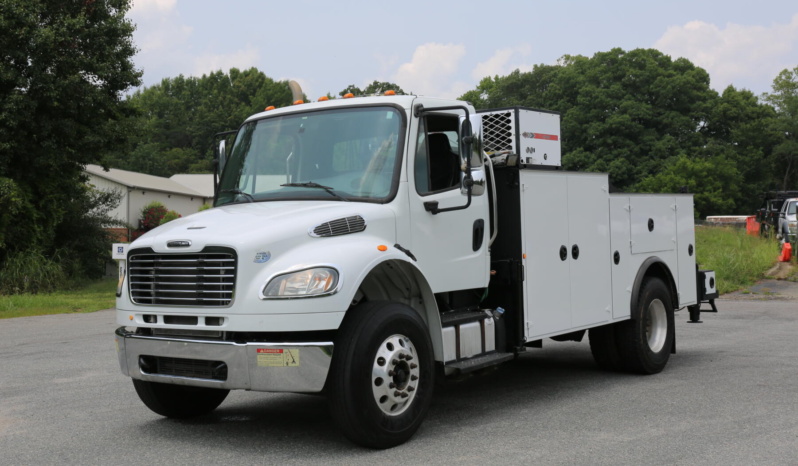 2013 Freightliner M2 Mechanics Truck, Cummins 8.3, 6 Speed, IMT 10k Crane, 14′ Bed, 33k GVWR, 216k Miles, 10k Hours full