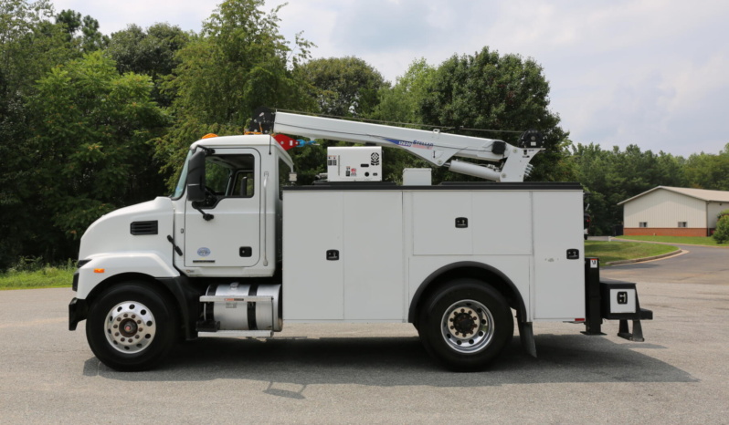 2024 Mack MD6 Mechanics Truck, Under CDL, Cummins Diesel, 57k Miles, Stellar 12630 Crane full