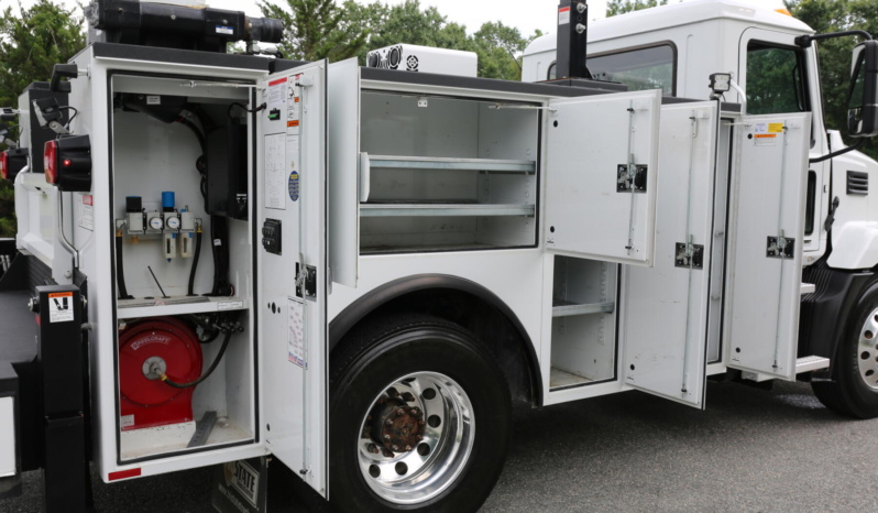 2024 Mack MD6 Mechanics Truck, Under CDL, Cummins Diesel, 57k Miles, Stellar 12630 Crane full