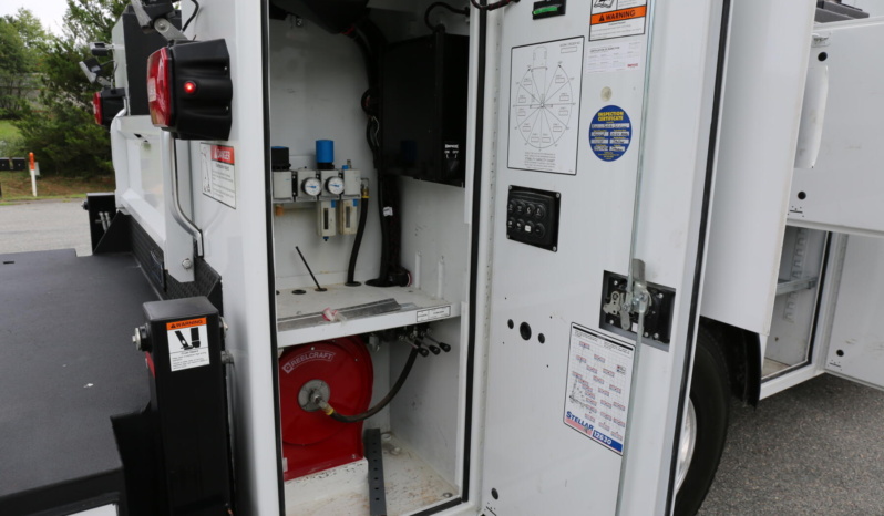 2024 Mack MD6 Mechanics Truck, Under CDL, Cummins Diesel, 57k Miles, Stellar 12630 Crane full