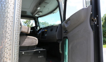 2019 Peterbilt 337 Mechanics Truck, PX9, 4 Section Lube Skid, IMT 14′ Body, Miller Diesel Welder, Compressor, 188k Miles, 7300 Hours full