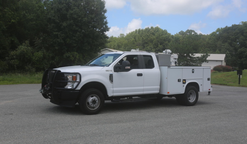 2020 Ford F350 Mechanics Truck, Extended Cab, 6.2 V8, 4WD, 7k Miles, Liftmoore 3600lbs Crane, 1 Owner full