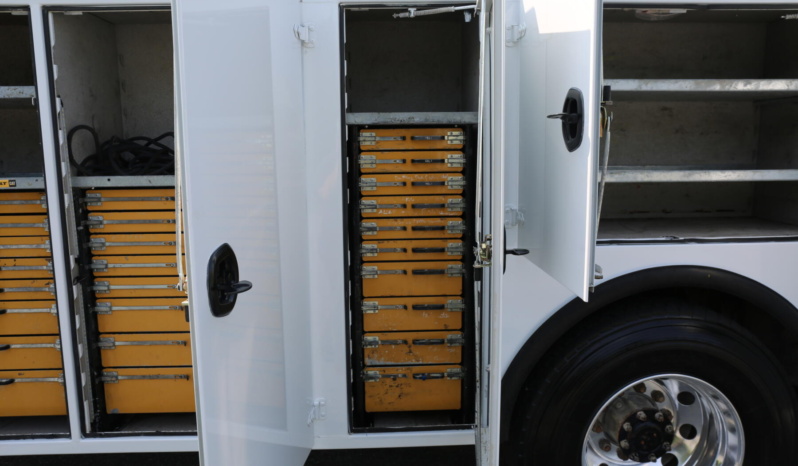 2019 Peterbilt 337 Mechanics Truck, Paccar PX9, Allison Auto, 14′ IMT Dominator Service Body, 10,500# Crane, 113k Miles full
