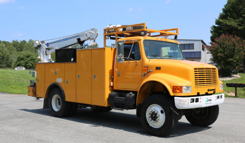 2000 International 4800, AWD, DT466E 250HP, 14′ Service Body, 6k Autocrane, Mechanics Truck, 170k Miles full