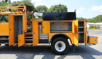 2000 International 4800, AWD, DT466E 250HP, 14′ Service Body, 6k Autocrane, Mechanics Truck, 170k Miles full