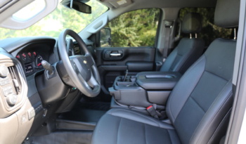 2024 Chevrolet 3500HD, Duramax Diesel, 15k Miles, 8′ Reading Service Body, Autocrane EC3, 4×4 full