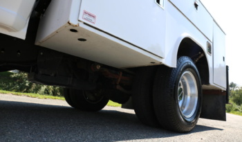 2024 Chevrolet 3500HD, Duramax Diesel, 15k Miles, 8′ Reading Service Body, Autocrane EC3, 4×4 full