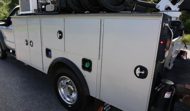 2015 Ford F550 Mechanics Truck, 6.7 Diesel, 4WD, Lube Skid, Palfinger 8k 29′ Crane, 110k Miles full
