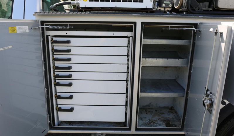 2015 Ford F550 Mechanics Truck, 6.7 Diesel, 4WD, Lube Skid, Palfinger 8k 29′ Crane, 110k Miles full