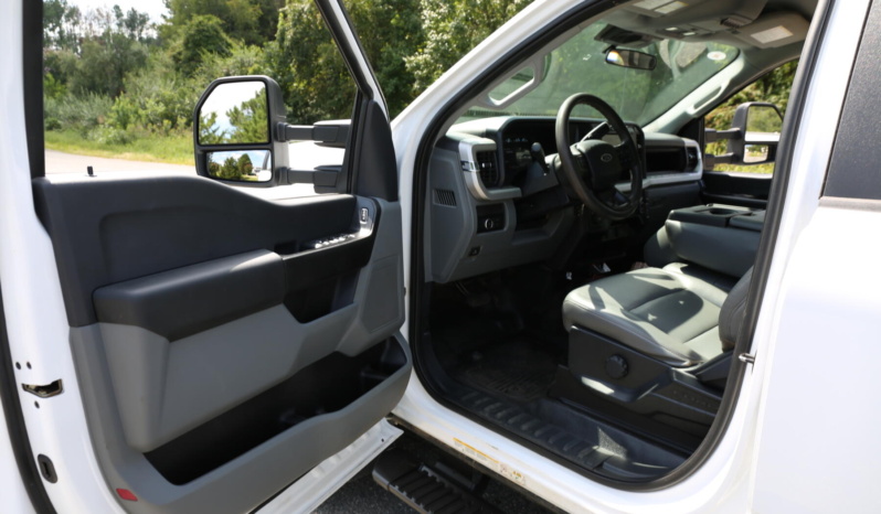2024 Ford F550 Mechanics Truck, 54k Miles, Diesel, 4WD, Stellar 7621, 11′ Service Body full