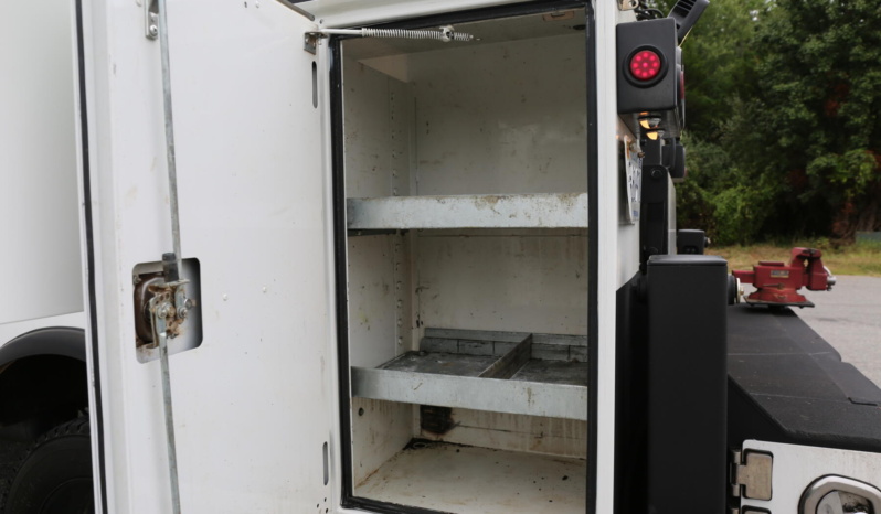 2019 Ford F550 Mechanics Truck, EC4000 Crane, 11′ Stellar Bed, Lube Skid, 4×4, Diesel, 171k Miles full