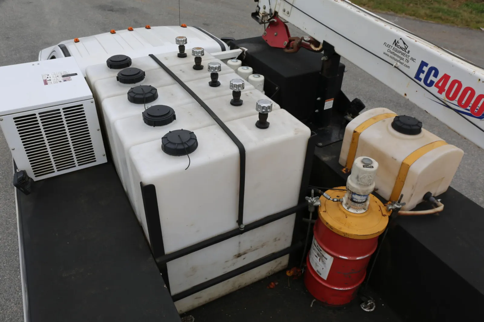 2019 Ford F550 Mechanics Truck, EC4000 Crane, 11′ Stellar Bed, Lube Skid, 4×4, Diesel, 171k Miles — Bed 53