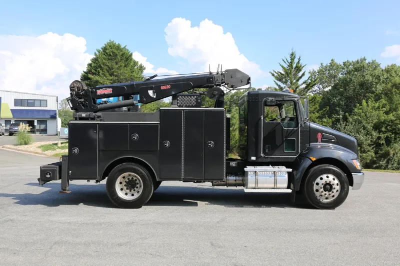 2019 Kenworth T270, Under CDL Mechanics Truck, Air Ride, Summit 10620 Crane, 190k Miles, 5800 Hours — Exterior 3
