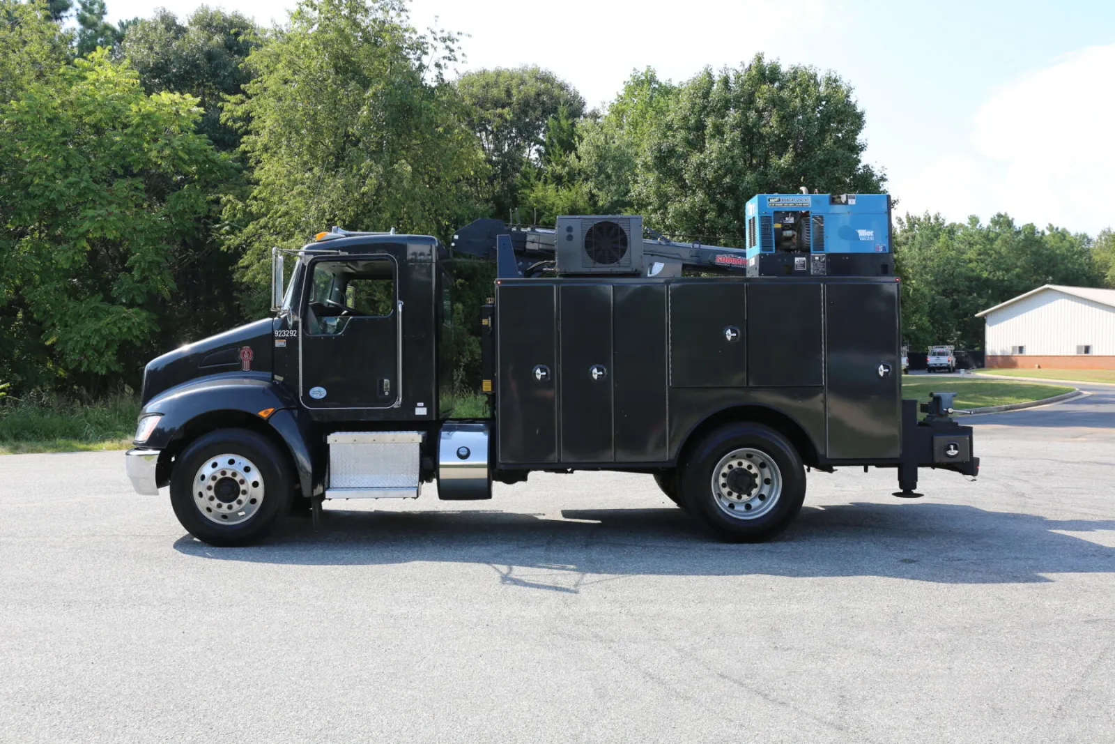 2019 Kenworth T270, Under CDL Mechanics Truck, Air Ride, Summit 10620 Crane, 190k Miles, 5800 Hours — Exterior 8