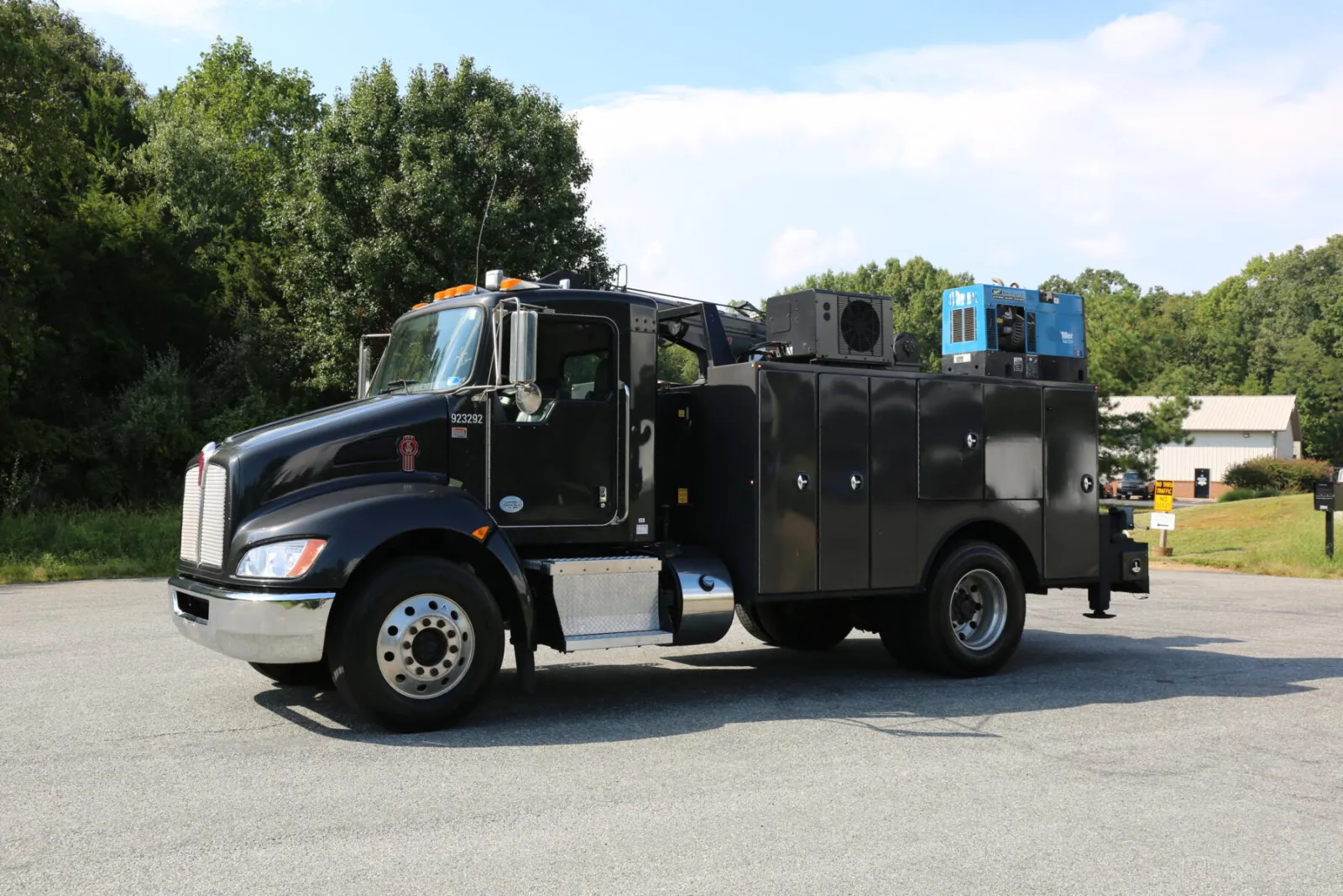 2019 Kenworth T270, Under CDL Mechanics Truck, Air Ride, Summit 10620 Crane, 190k Miles, 5800 Hours — Exterior 9