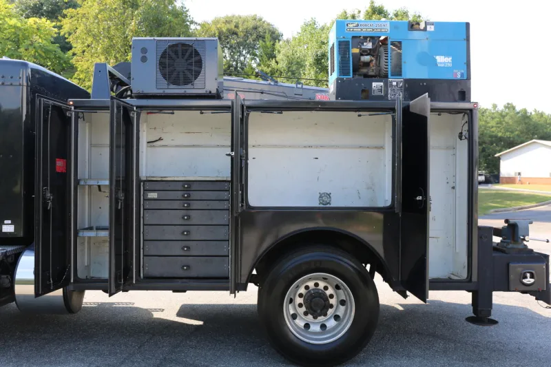 2019 Kenworth T270, Under CDL Mechanics Truck, Air Ride, Summit 10620 Crane, 190k Miles, 5800 Hours — Bed 4