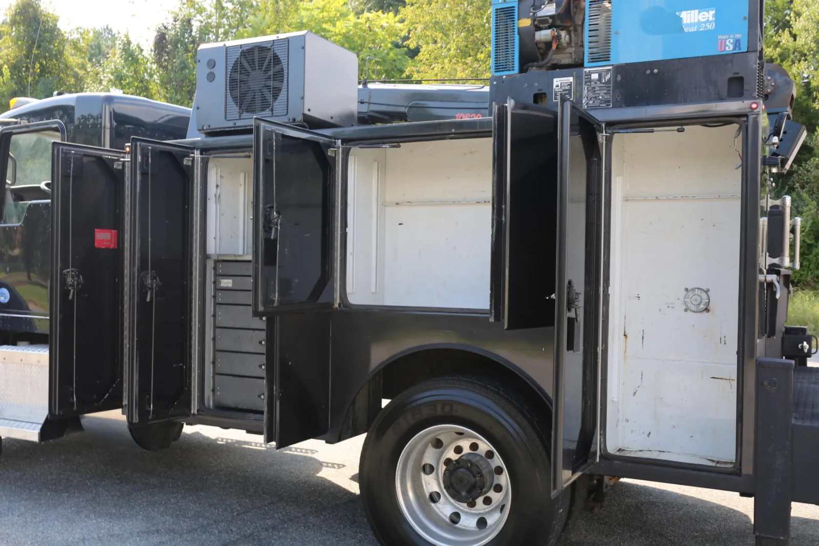 2019 Kenworth T270, Under CDL Mechanics Truck, Air Ride, Summit 10620 Crane, 190k Miles, 5800 Hours — Bed 15