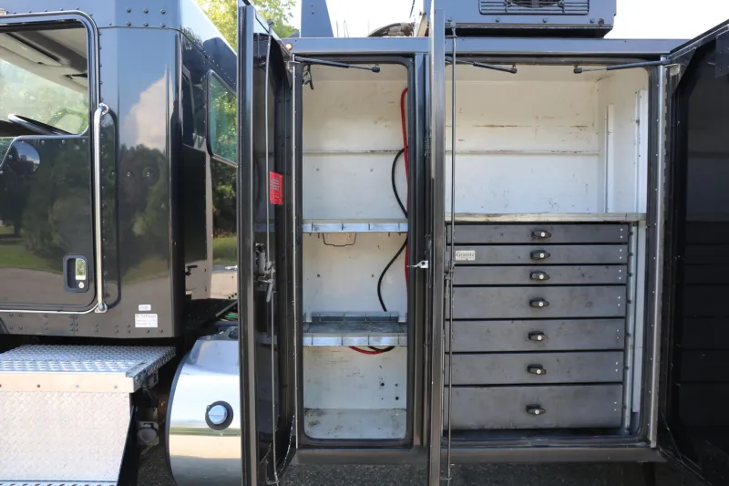 2019 Kenworth T270, Under CDL Mechanics Truck, Air Ride, Summit 10620 Crane, 190k Miles, 5800 Hours — Bed 6