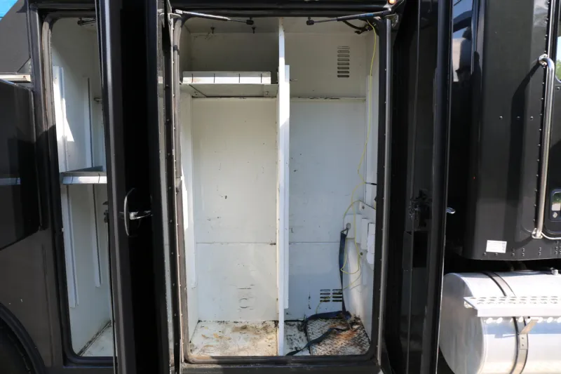 2019 Kenworth T270, Under CDL Mechanics Truck, Air Ride, Summit 10620 Crane, 190k Miles, 5800 Hours — Bed 15
