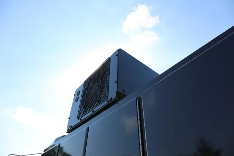 2019 Kenworth T270, Under CDL Mechanics Truck, Air Ride, Summit 10620 Crane, 190k Miles, 5800 Hours — Bed 20