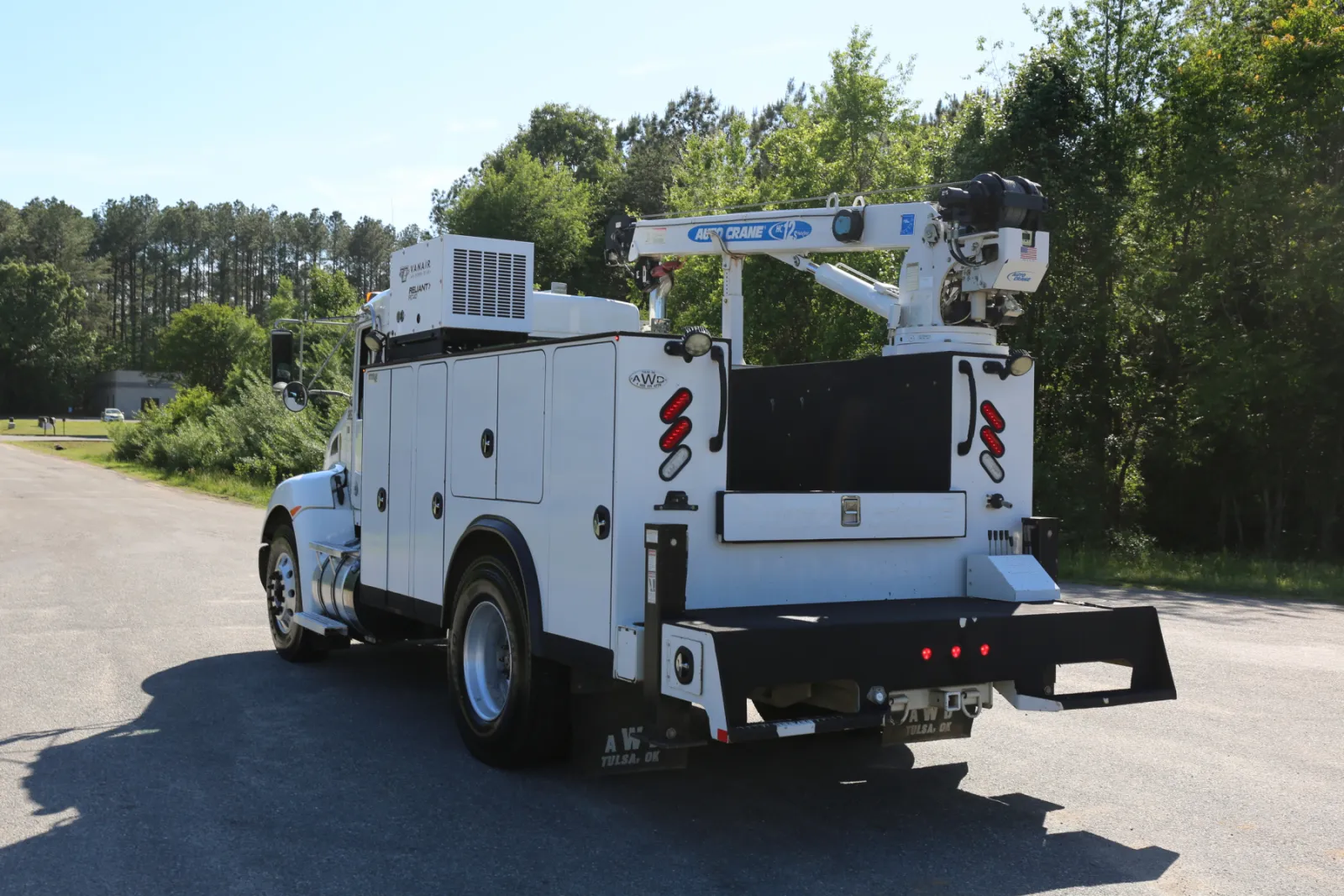 2020 Kenworth T270, Air Ride, Under CDL, Autocrane HC12s, 175k Miles, 7k Hours, PX7/Allison Auto — Exterior 6