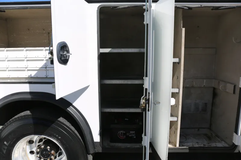 2020 Kenworth T270, Air Ride, Under CDL, Autocrane HC12s, 175k Miles, 7k Hours, PX7/Allison Auto — Bed 16
