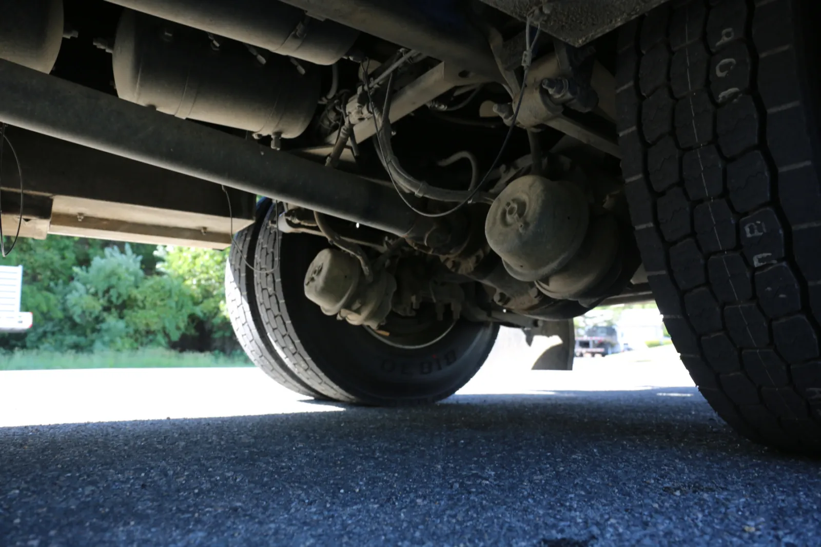 2020 Kenworth T270, Air Ride, Under CDL, Autocrane HC12s, 175k Miles, 7k Hours, PX7/Allison Auto — Undercarriage 45