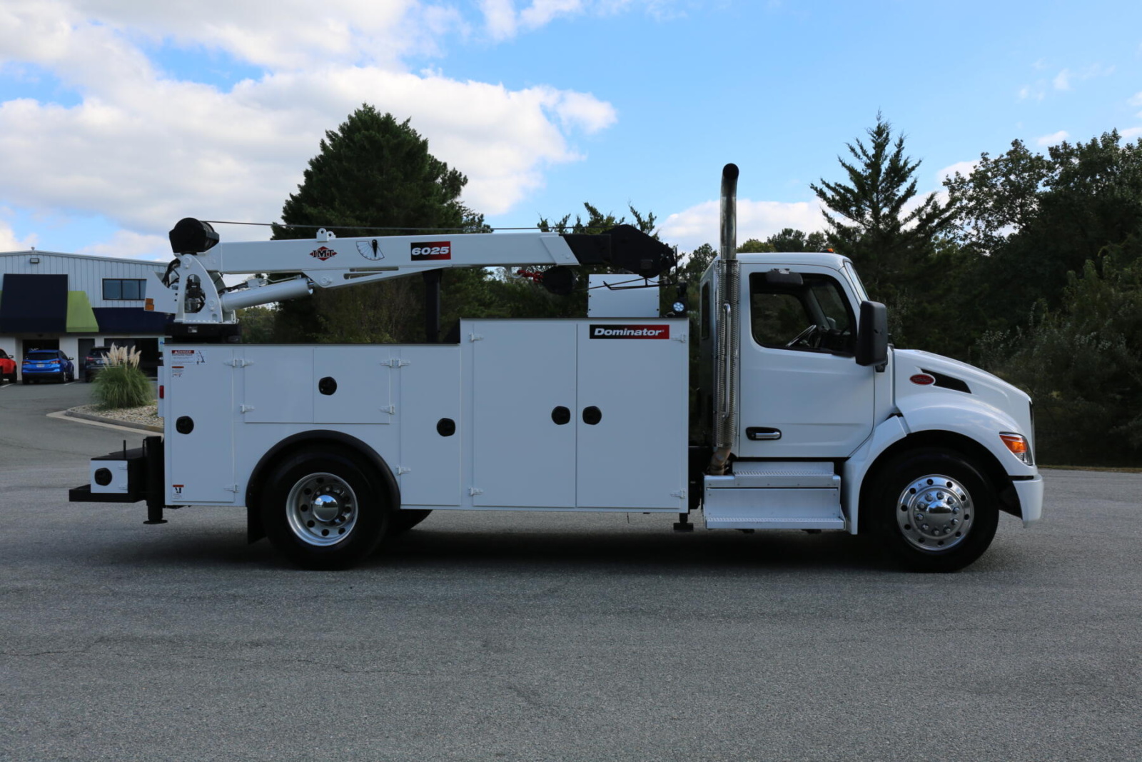 2024 Peterbilt 537 Mechanics Truck, PX9 Diesel, 14′ IMT Dominator Bed, 10,500 Crane, 42k Miles, 1800 Hours — photo 3