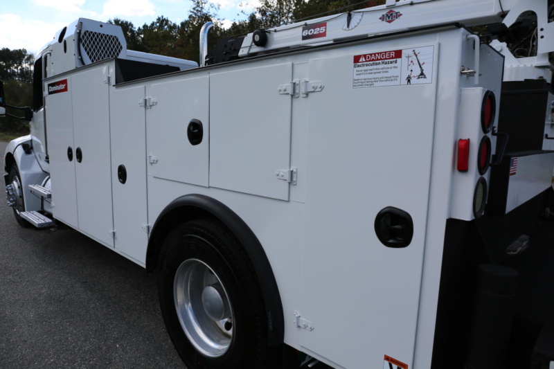 2024 Peterbilt 537 Mechanics Truck, PX9 Diesel, 14′ IMT Dominator Bed, 10,500 Crane, 42k Miles, 1800 Hours — photo 13