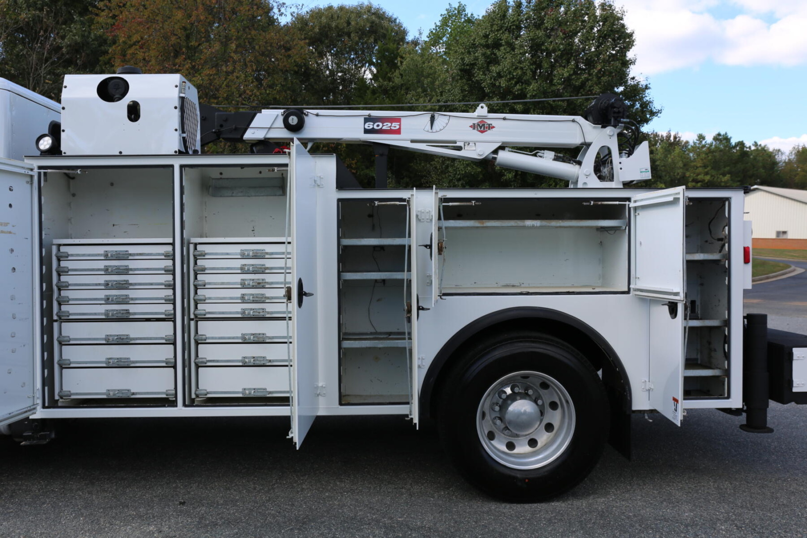 2024 Peterbilt 537 Mechanics Truck, PX9 Diesel, 14′ IMT Dominator Bed, 10,500 Crane, 42k Miles, 1800 Hours — photo 14