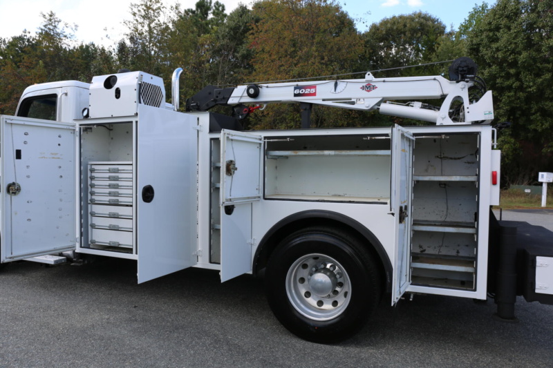 2024 Peterbilt 537 Mechanics Truck, PX9 Diesel, 14′ IMT Dominator Bed, 10,500 Crane, 42k Miles, 1800 Hours — photo 15
