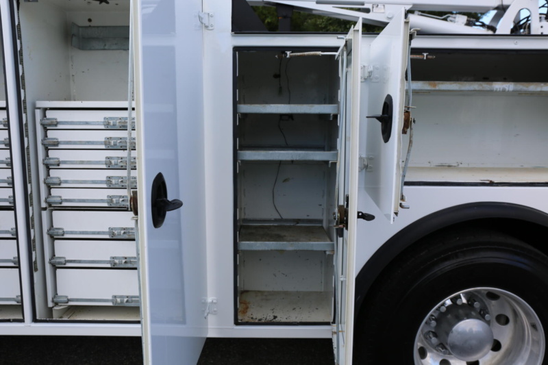2024 Peterbilt 537 Mechanics Truck, PX9 Diesel, 14′ IMT Dominator Bed, 10,500 Crane, 42k Miles, 1800 Hours — photo 17