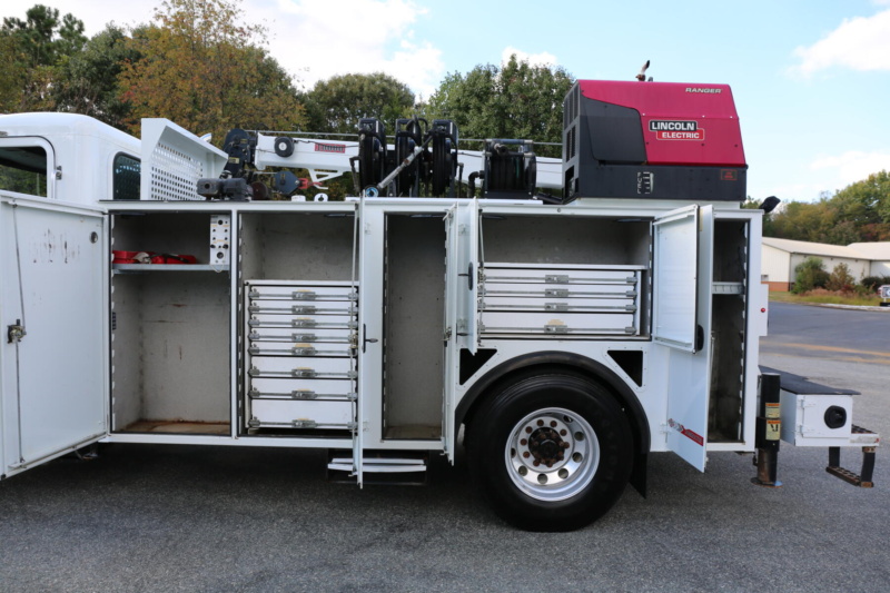 2017 Peterbilt 337 Mechanics Truck, 14′ IMT Bed, Lube Skid, 10k Crane, 30′ Reach, Lincoln Welder, 192k Miles, 7400 Hours — photo 14