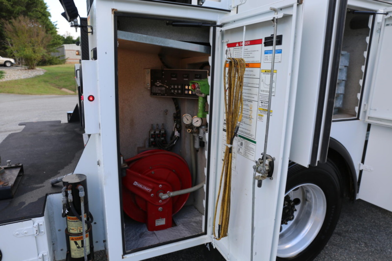 2017 Peterbilt 337 Mechanics Truck, 14′ IMT Bed, Lube Skid, 10k Crane, 30′ Reach, Lincoln Welder, 192k Miles, 7400 Hours — photo 28