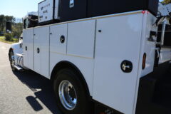 2013 Kenworth T300 - photo