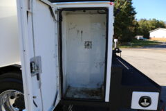 2013 Kenworth T300 - photo
