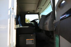 2013 Kenworth T300 - photo