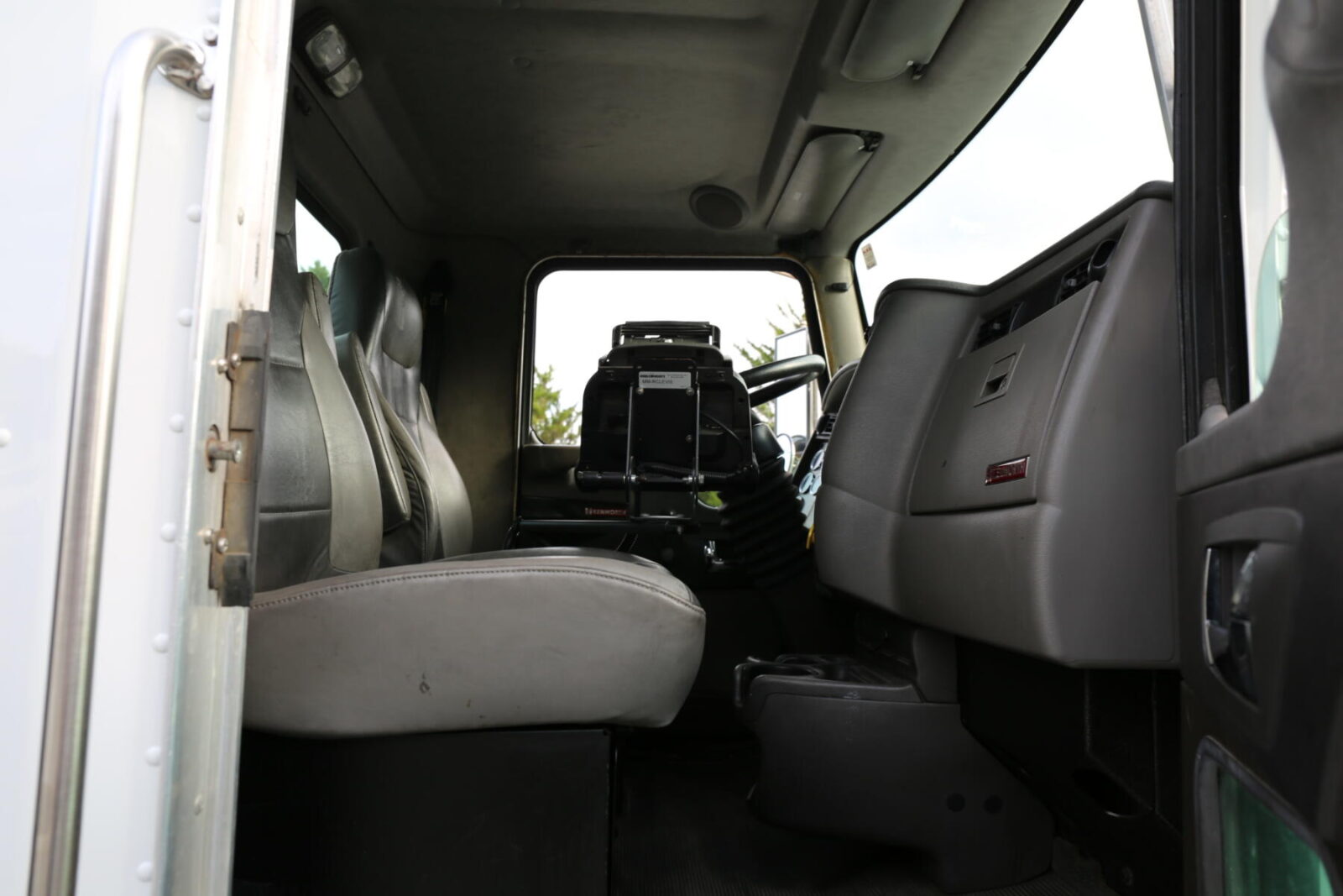 2015 Kenworth T370 - photo